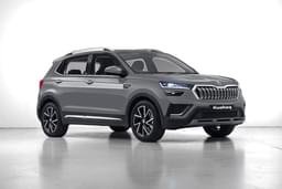 Skoda Kushaq Color Deep Black   Brilliant Silver (dual Tone)
